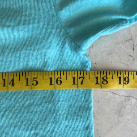 Corona Extra T-Shirt Small women’s teal “Find Your Beach” - Picture 3 of 8